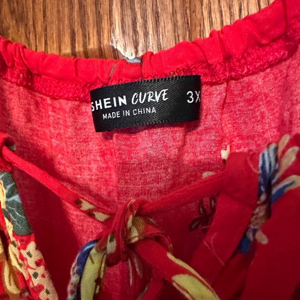 Shein Curve red floral dress NWOT - Picture 3 of 3